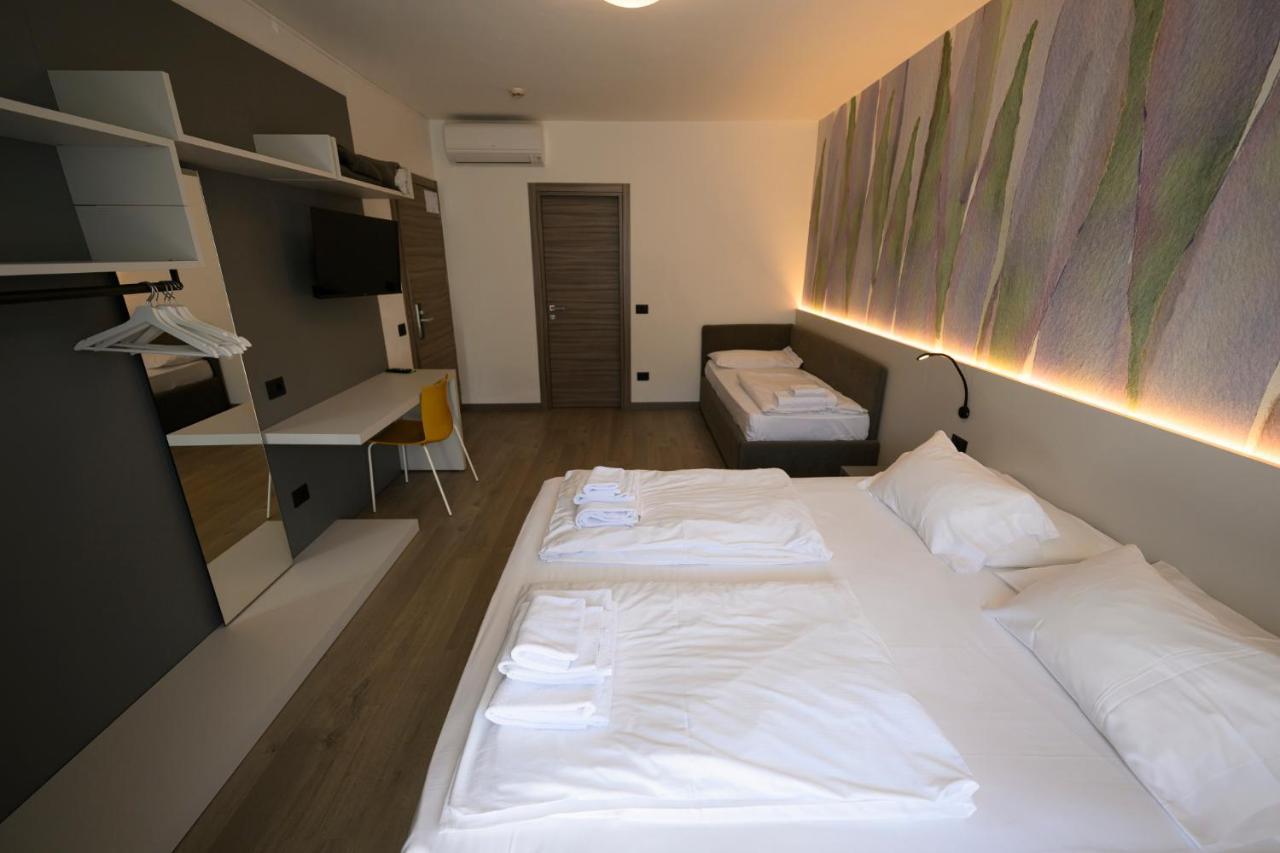 Park Hotel Eden Torbole Sul Garda Dış mekan fotoğraf