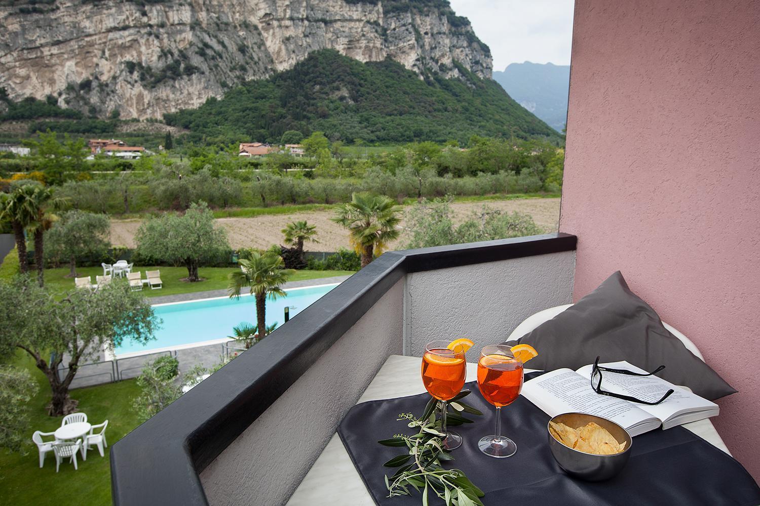 Park Hotel Eden Torbole Sul Garda Dış mekan fotoğraf