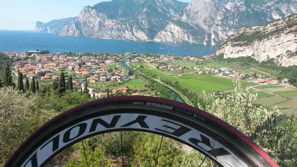 Park Hotel Eden Torbole Sul Garda Dış mekan fotoğraf