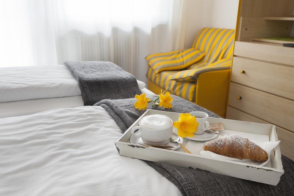 Park Hotel Eden Torbole Sul Garda Dış mekan fotoğraf