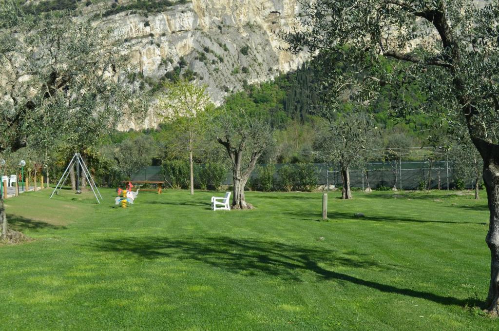 Park Hotel Eden Torbole Sul Garda Dış mekan fotoğraf