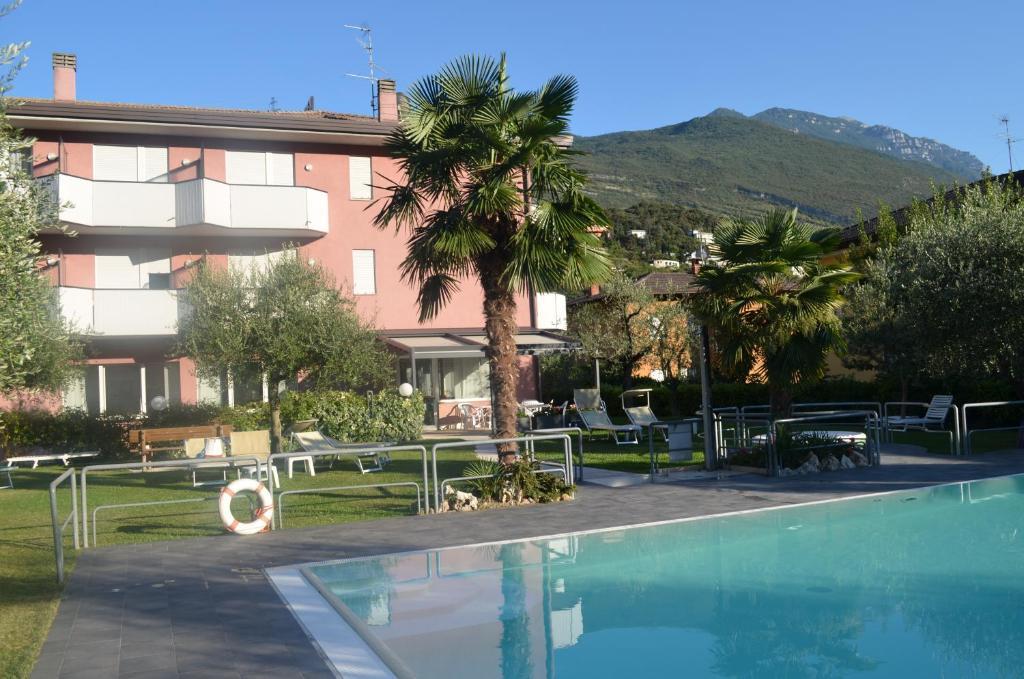 Park Hotel Eden Torbole Sul Garda Dış mekan fotoğraf
