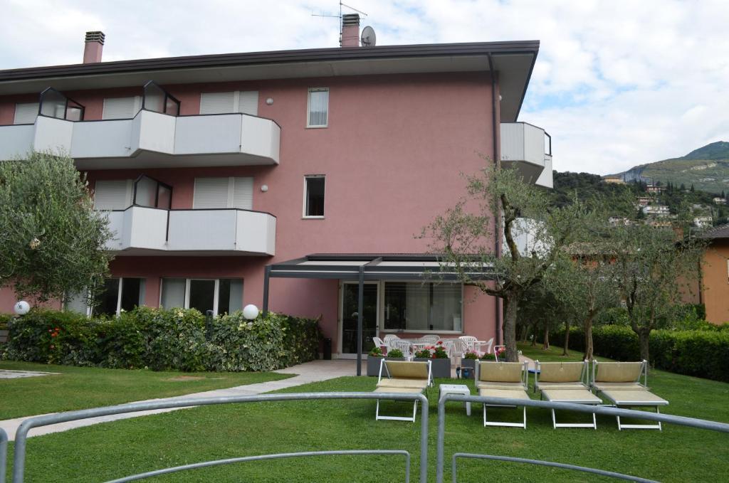 Park Hotel Eden Torbole Sul Garda Dış mekan fotoğraf