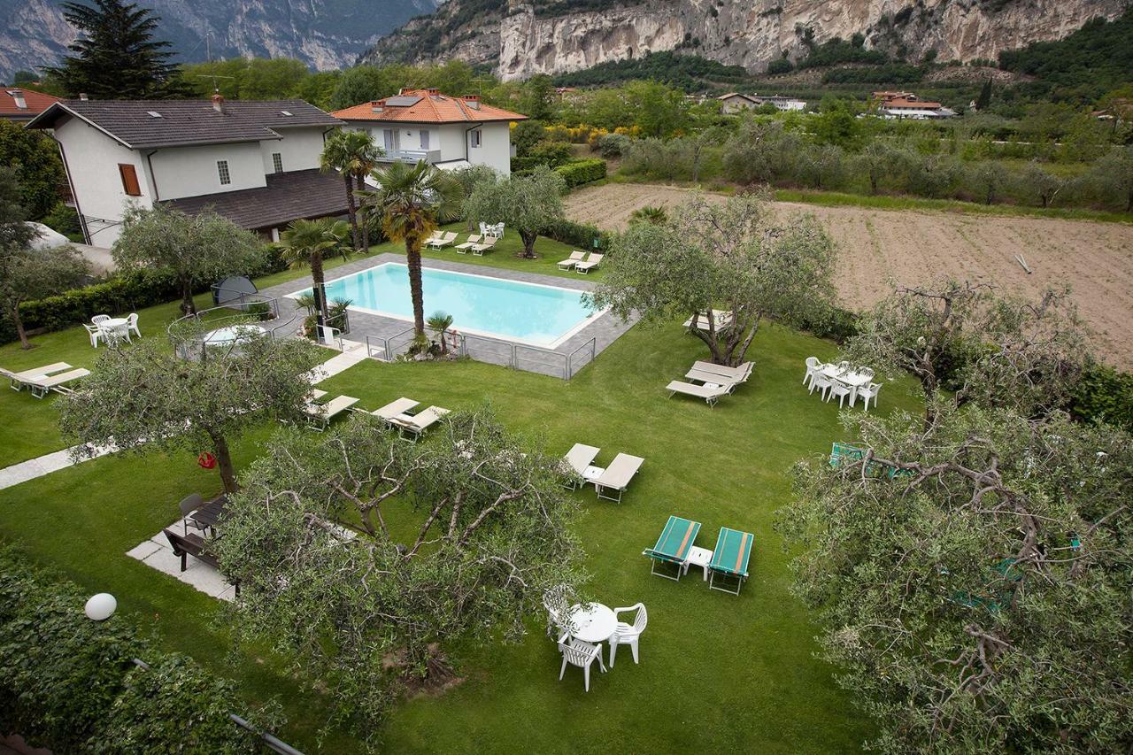 Park Hotel Eden Torbole Sul Garda Dış mekan fotoğraf